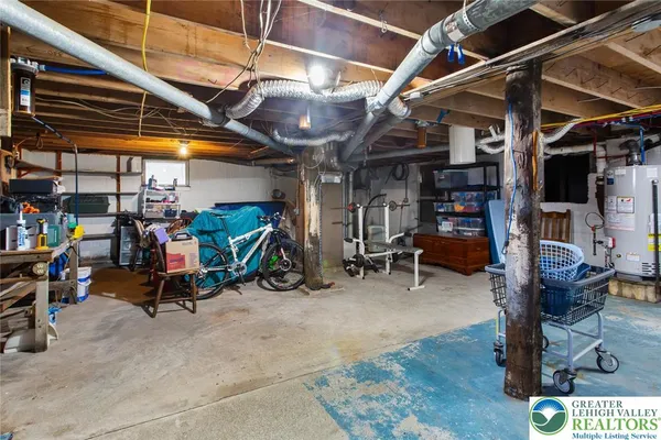 $335,000 | 254 Old Allentown Road, Wind Gap, PA 18091