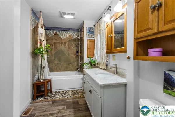 $335,000 | 254 Old Allentown Road, Wind Gap, PA 18091