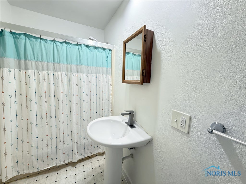 342 Cheswick Road Holland, OH 43528 - Photo 15 of 23 Gallery Image 15