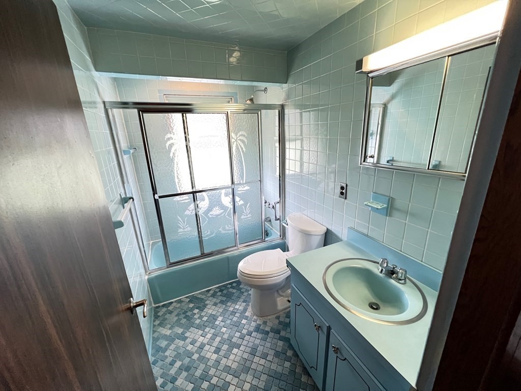 180 Gore Road Revere, MA 02151 - Photo 13 of 21 Gallery Image 13
