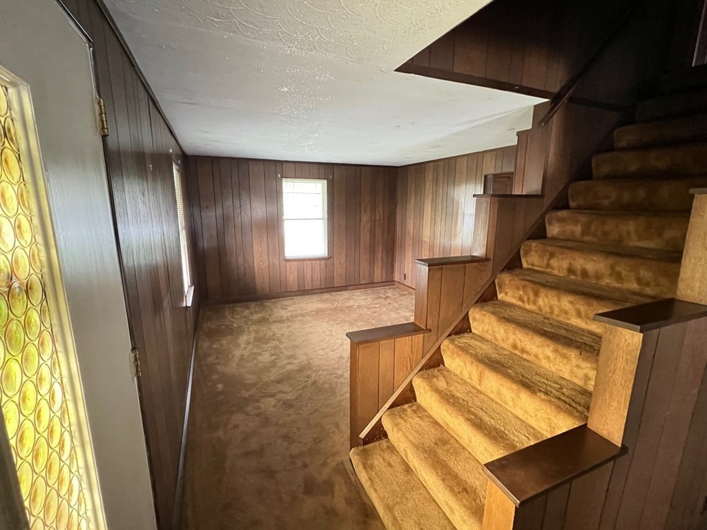 180 Gore Road Revere, MA 02151 - Photo 17 of 21 Gallery Image 17