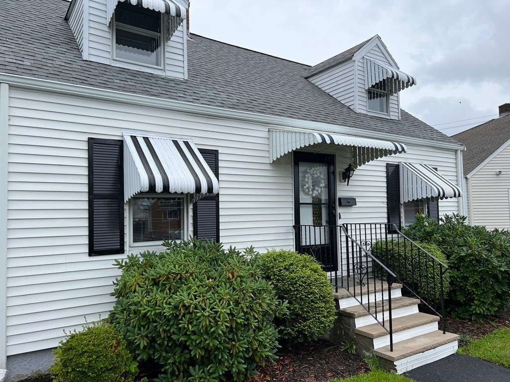 180 Gore Road Revere, MA 02151 - Photo 3 of 21 Gallery Image 3