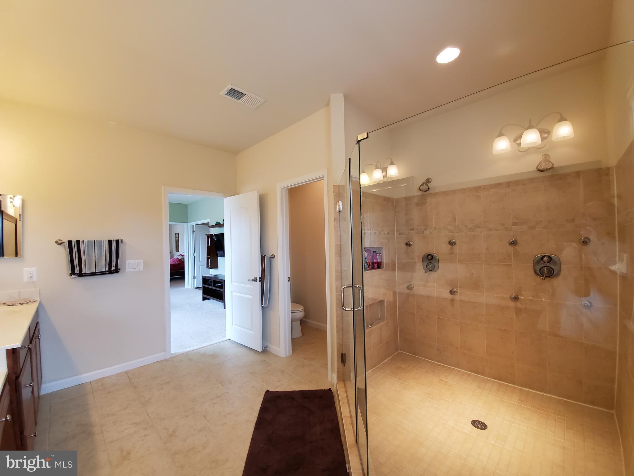 41882 Scotchbridge Place Ashburn, VA 20148 - Photo 33 of 89
