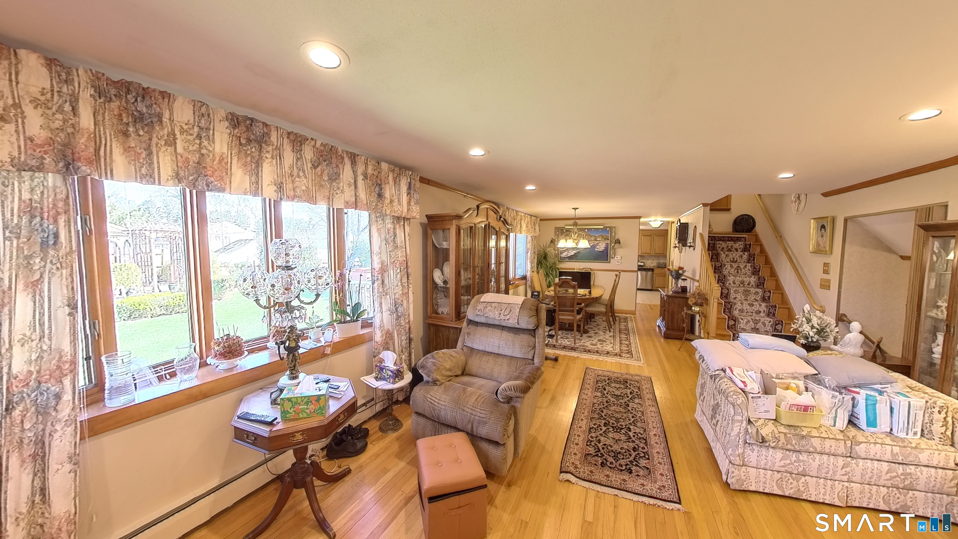 14 Shepard Road West Hartford, CT 06110 - Photo 11 of 39 Living Dining Area