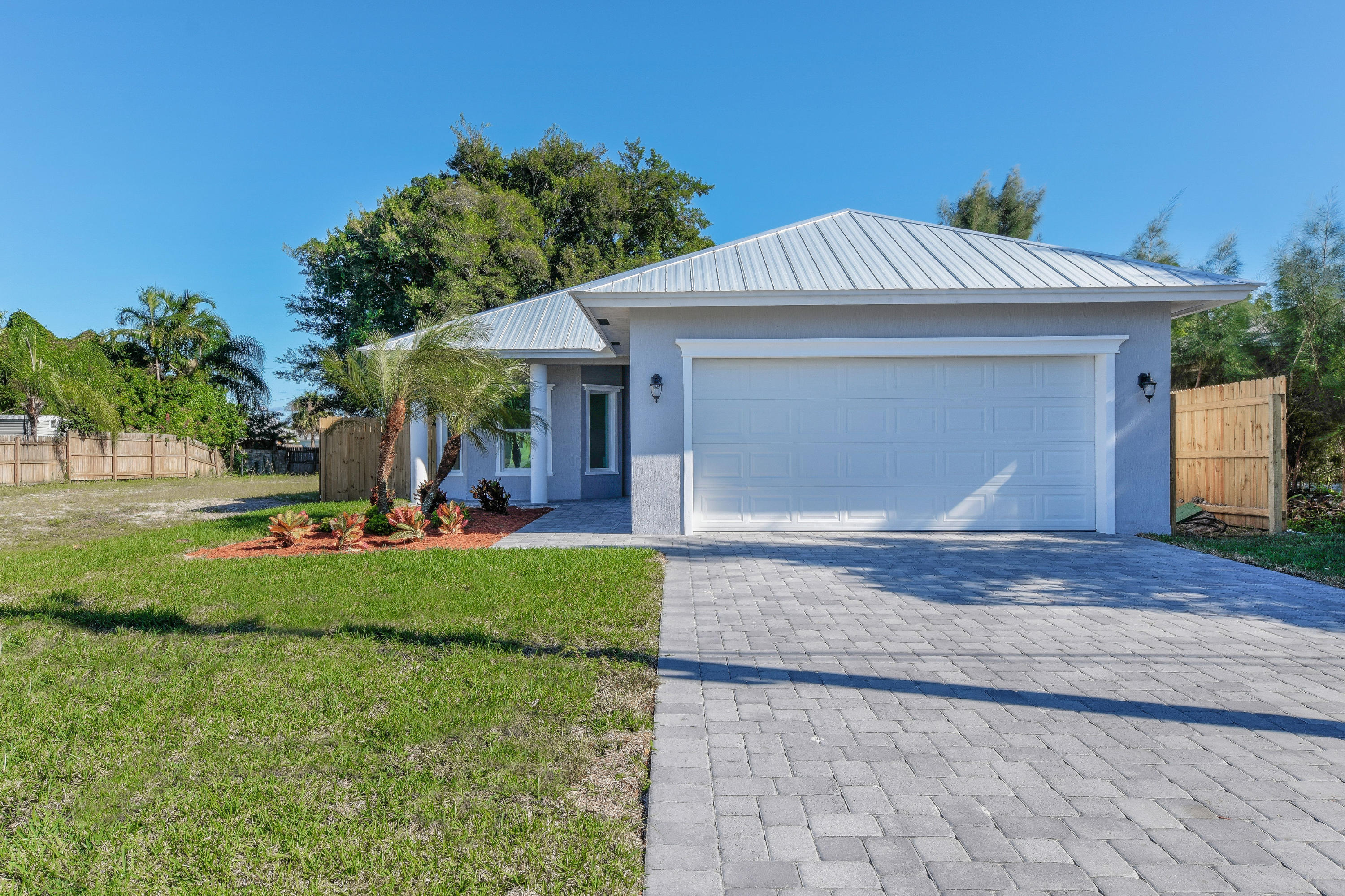 17708 Cinquez Park Road East Jupiter, FL 33458 - Photo 1 of 16 Similar Property