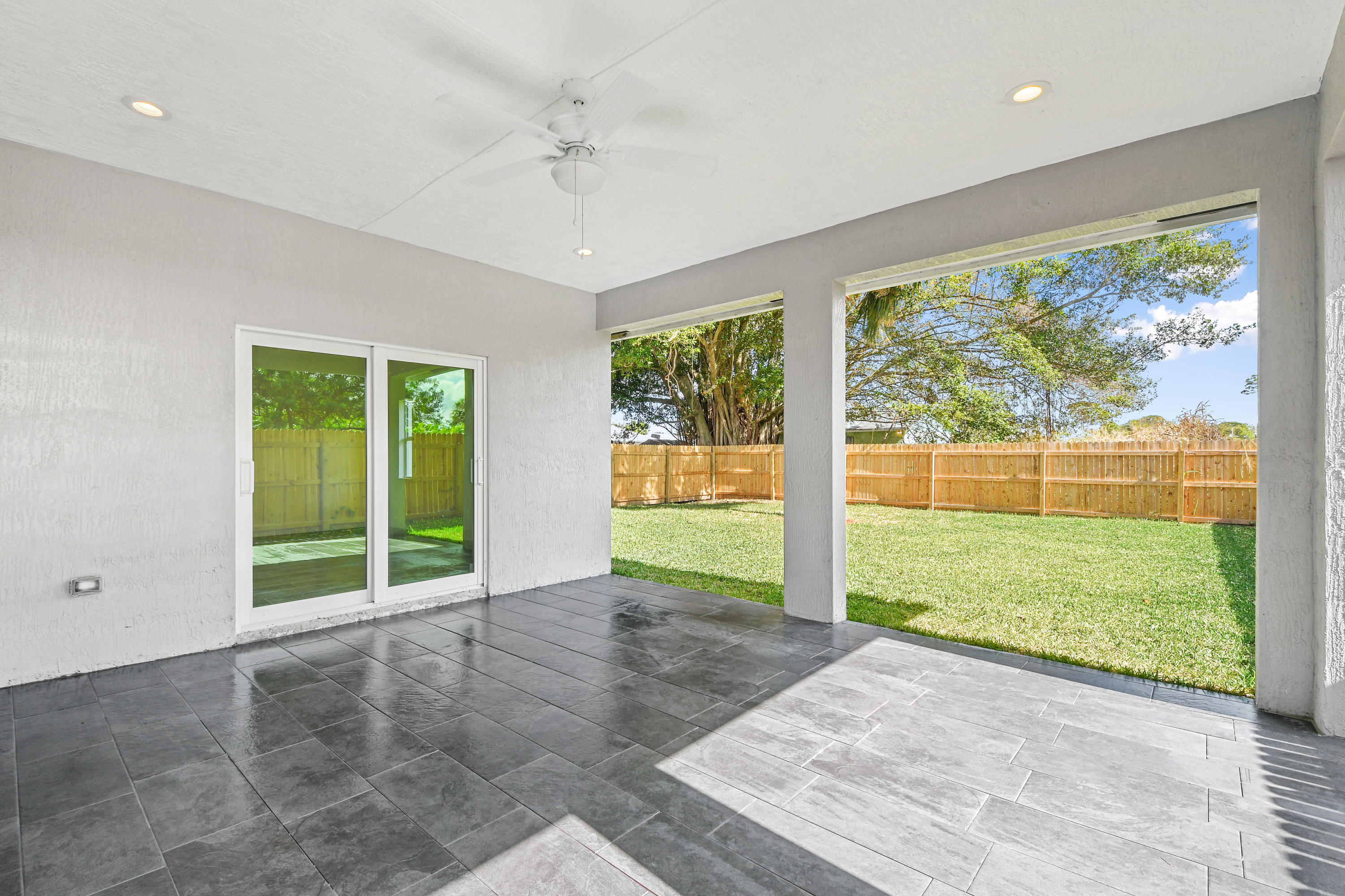 17708 Cinquez Park Road East Jupiter, FL 33458 - Photo 11 of 16 Similar Property
