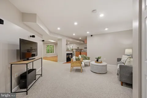 $899,900 | 4647 Yorkshire Drive, Ellicott City, MD 21043