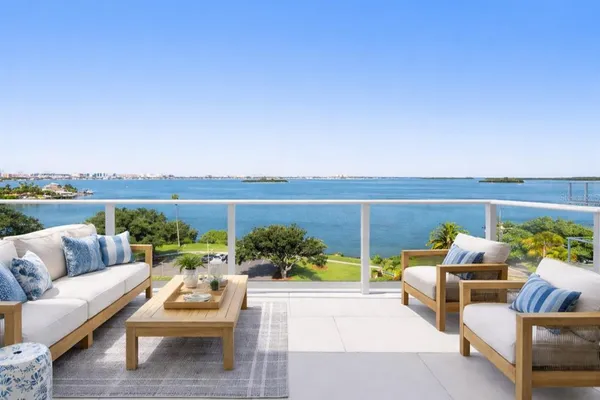 $8,000 | 1020 Sunset Point Road, Unit 605, Clearwater, FL 33755