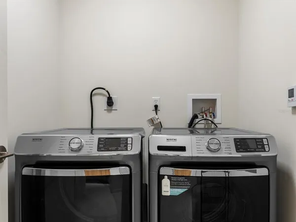 $8,500 | 1020 Sunset Point Road, Unit 605, Clearwater, FL 33755