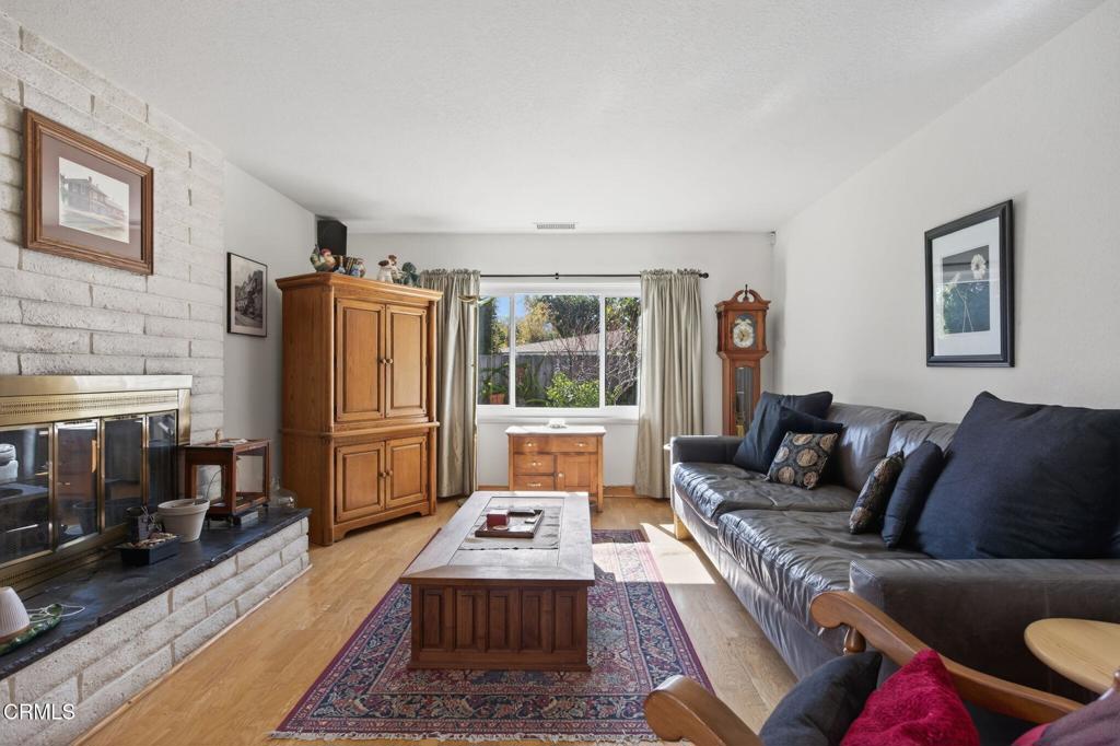 939 Laurel Road Santa Paula, CA 93060 - Photo 2 of 42 939 Laurel Rd