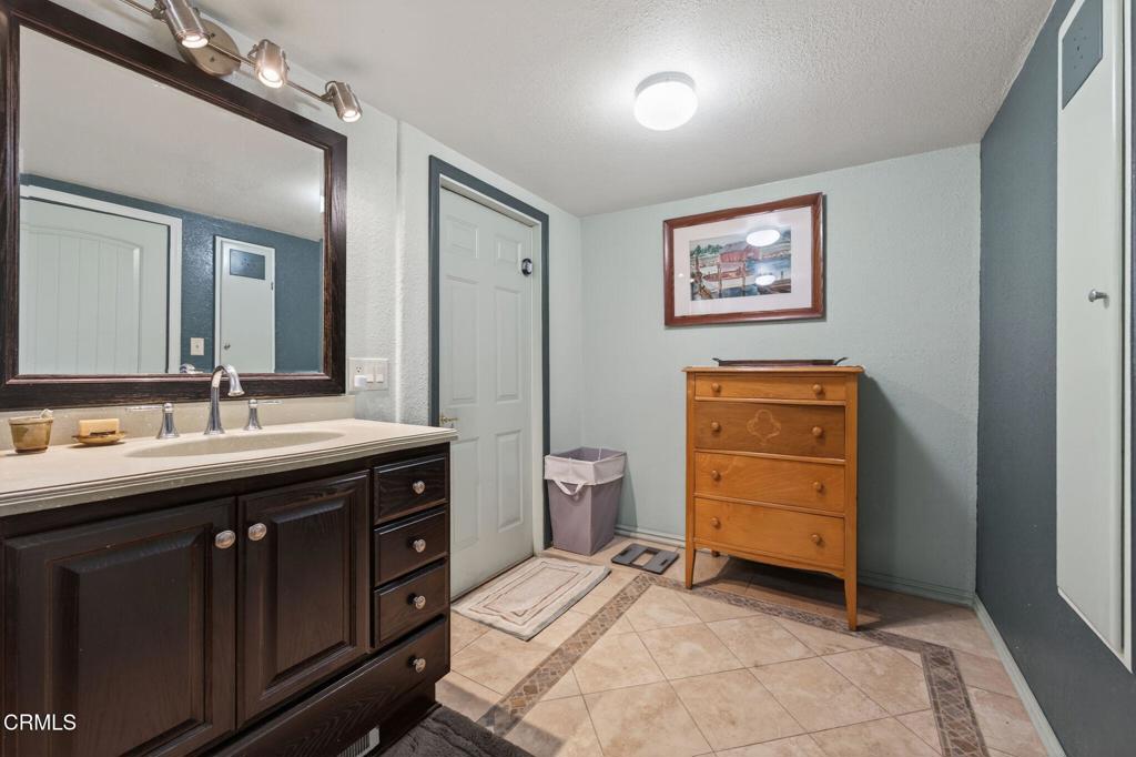 939 Laurel Road Santa Paula, CA 93060 - Photo 23 of 42 939 Laurel Rd
