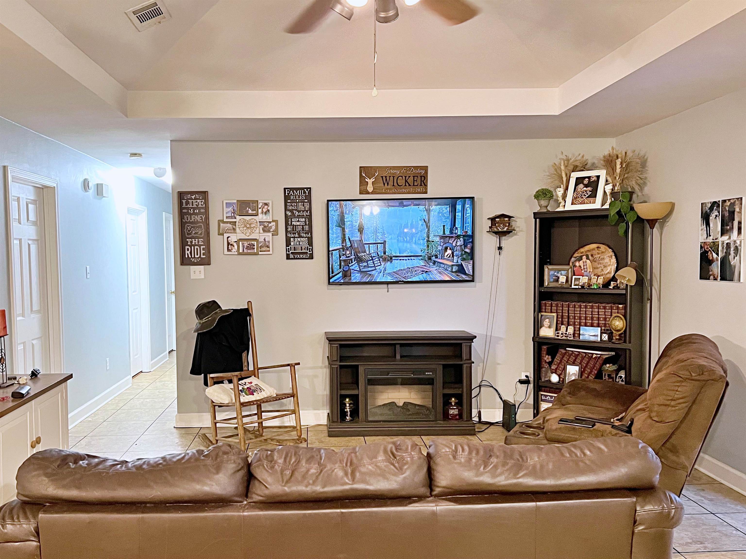 25125 Olive Street Elberta, AL 36530 - Photo 14 of 32 Living Room