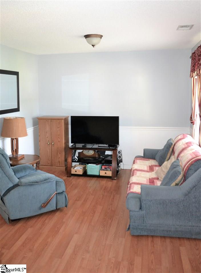 2 Glimmering Place Fountain Inn, SC 29644 - Photo 2 of 19 Gallery Image 2