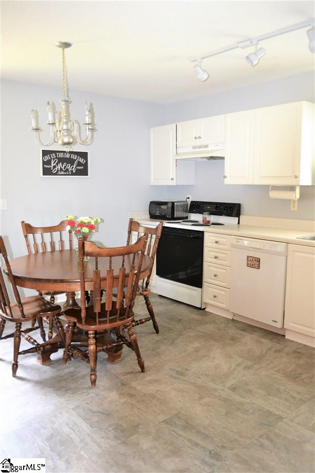 2 Glimmering Place Fountain Inn, SC 29644 - Photo 4 of 19 Gallery Image 4