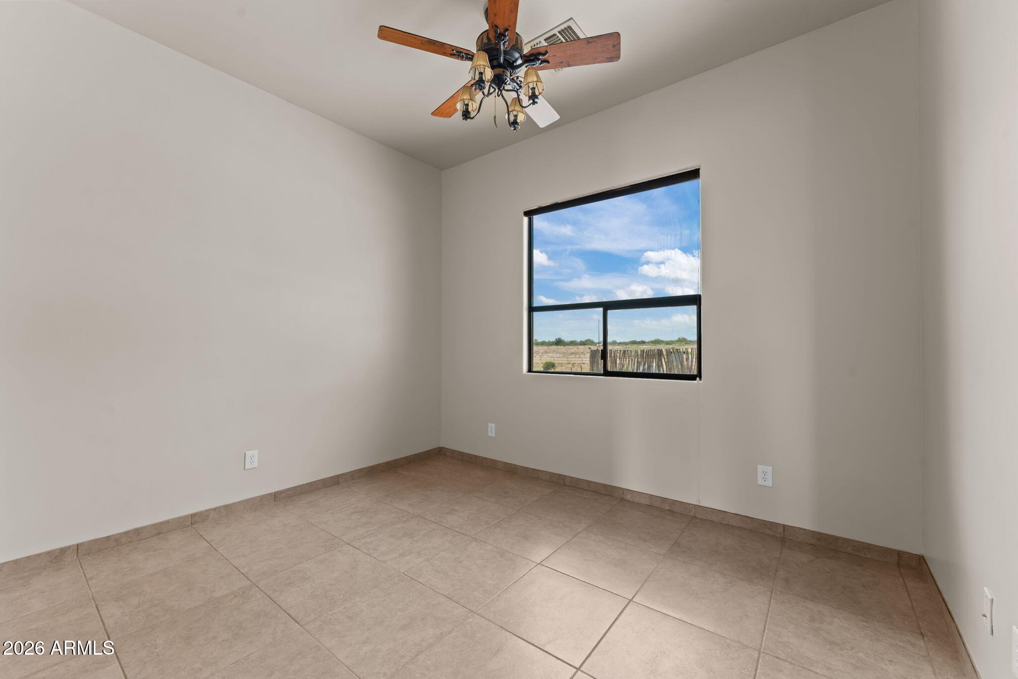 21800 West Hawkeye Road Congress, AZ 85332 - Photo 47 of 61 45-web-or-mls-DSC09903