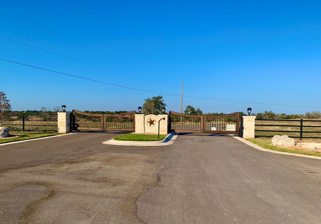 Lot 52 Badger Rdg Road, Unit 52 Fredericksburg, TX 78624 - Photo 3 of 12 Gallery Image 3