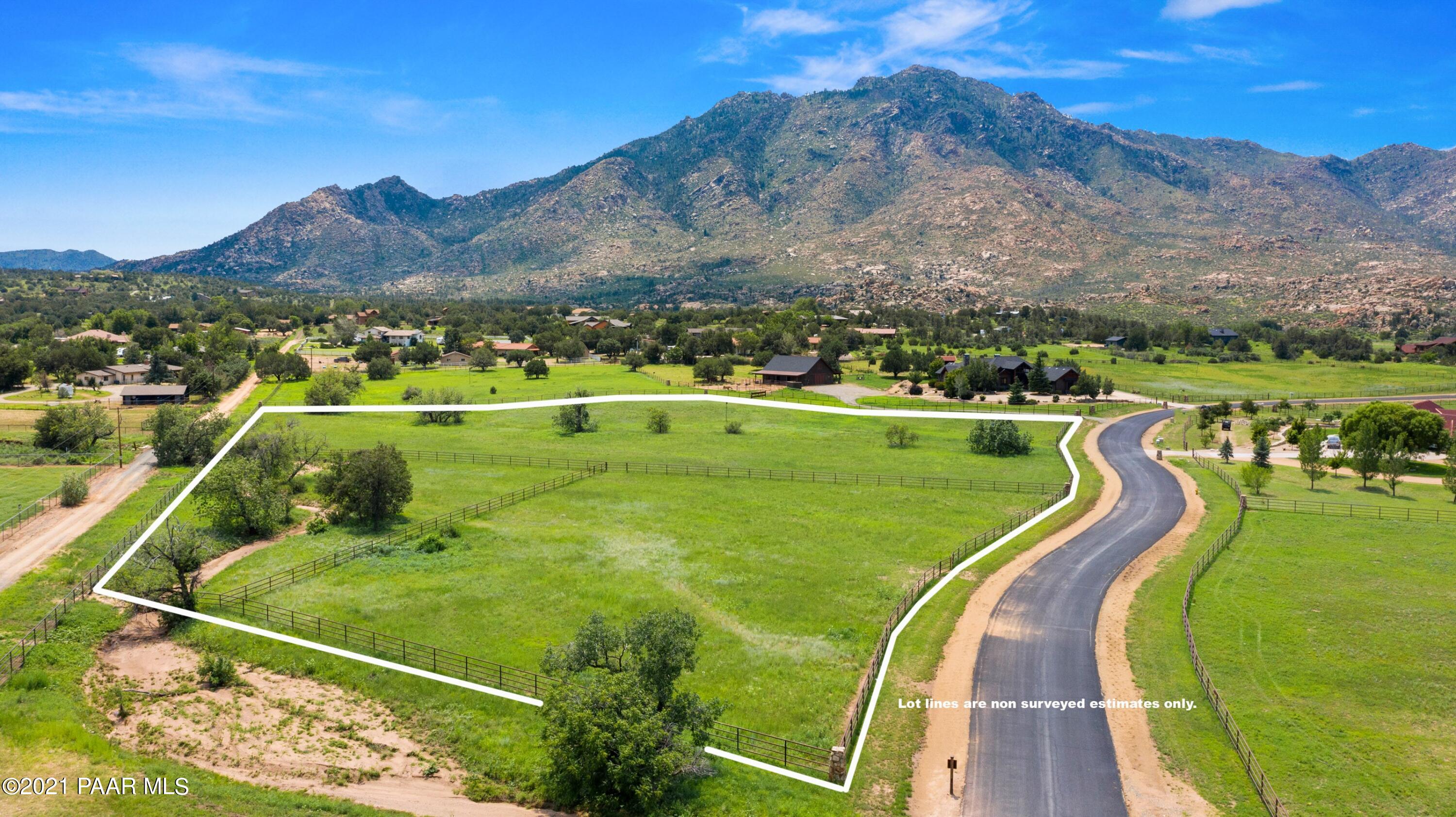 8935 North Callahan Road Prescott, AZ 86305 - Photo 5 of 35 Cross Fencing