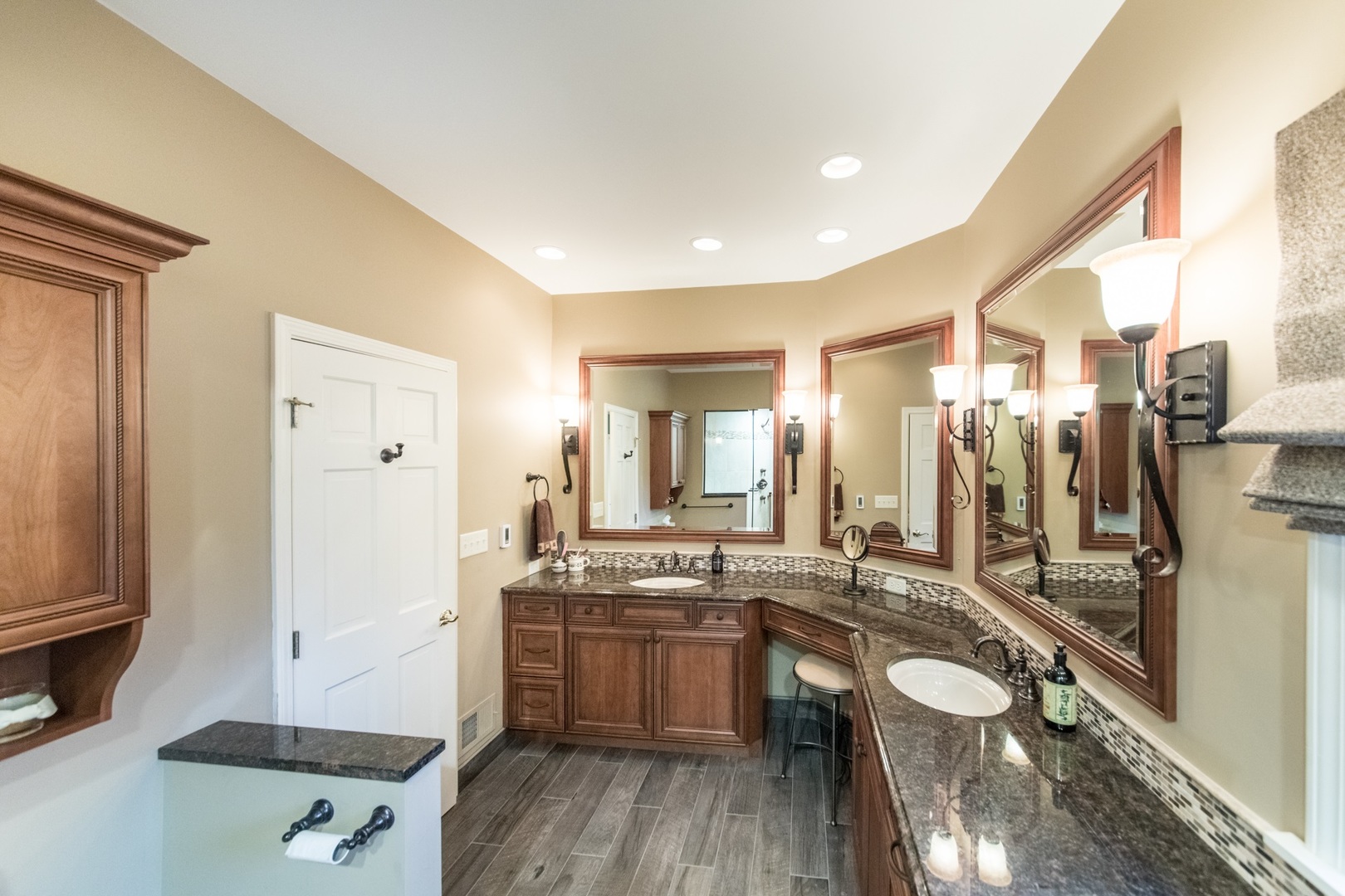 707 Edgemont Lane Park Ridge, IL 60068 - Photo 26 of 31