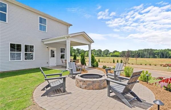 $548,475 | 904 Hillwood Circle, Villa Rica, GA 30180