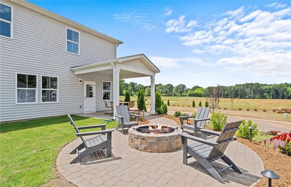 $548,475 | 904 Hillwood Circle, Villa Rica, GA 30180