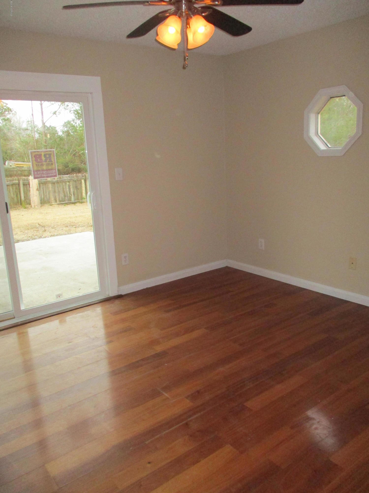 148 Parnell Road Hubert, NC 28539 - Photo 14 of 17 Master Bedroom
