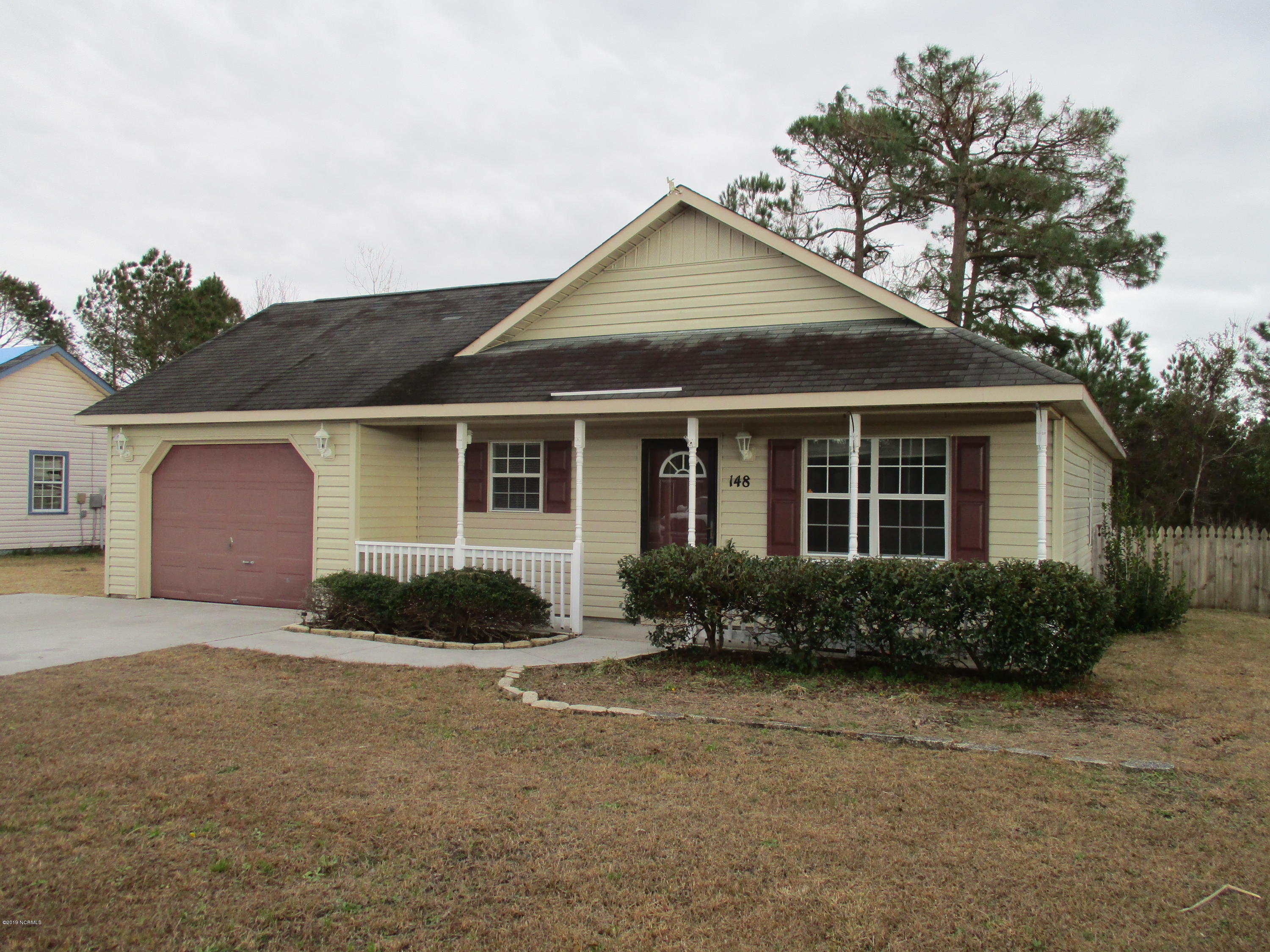 148 Parnell Road Hubert, NC 28539 - Photo 2 of 17 IMG_0378