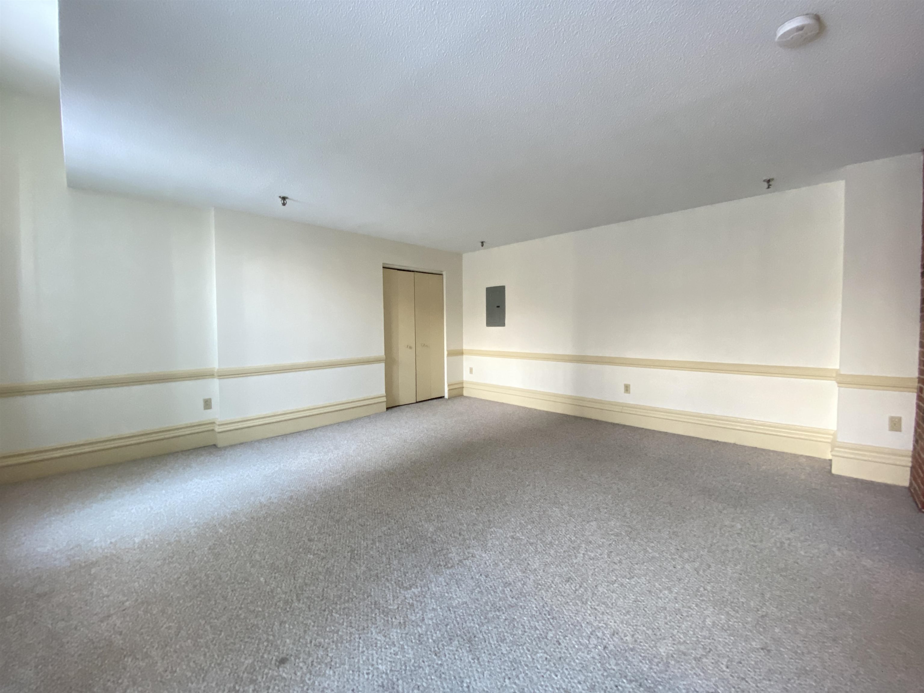 30 Hanover Street, Unit 201 Manchester, NH 03101 - Photo 27 of 46