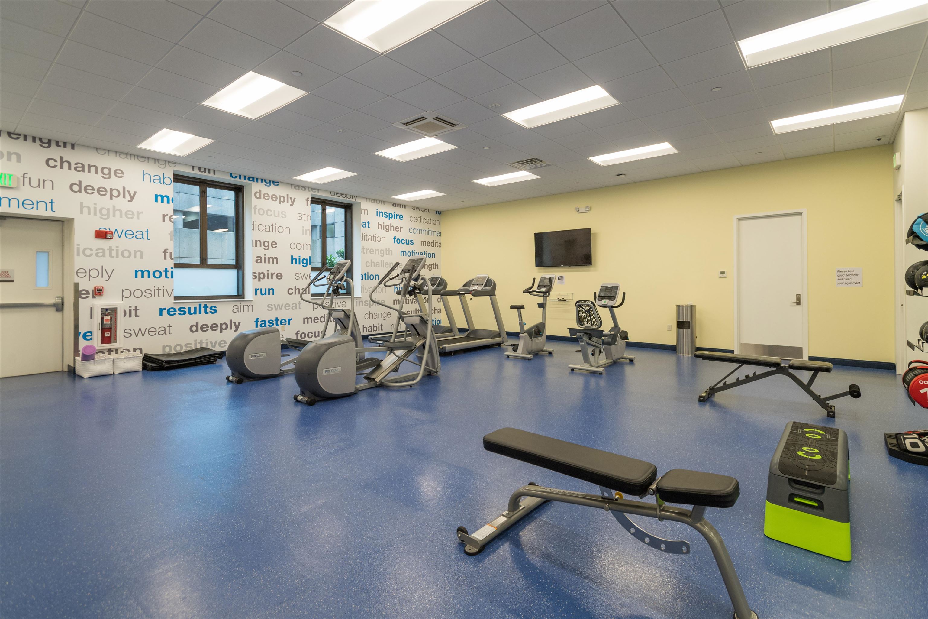 30 Hanover Street, Unit 201 Manchester, NH 03101 - Photo 45 of 46