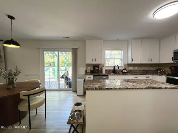 $2,400 | 561 Thorncliff Drive, Raeford, NC 28376