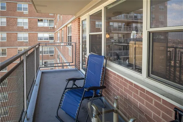 $370,000 | 2944 West 5th Street, Unit 18S | Coney Island