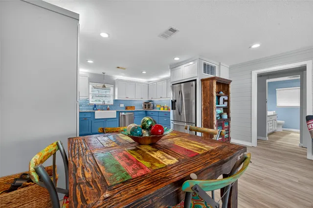 $395,000 | 523 Pompano Street, Bayou Vista, TX 77563