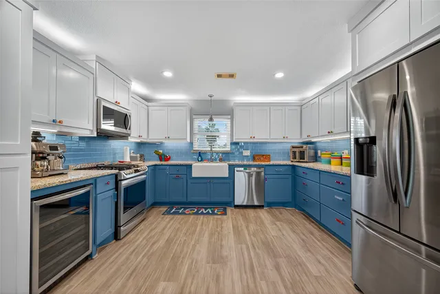 $395,000 | 523 Pompano Street, Bayou Vista, TX 77563