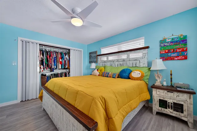 $395,000 | 523 Pompano Street, Bayou Vista, TX 77563