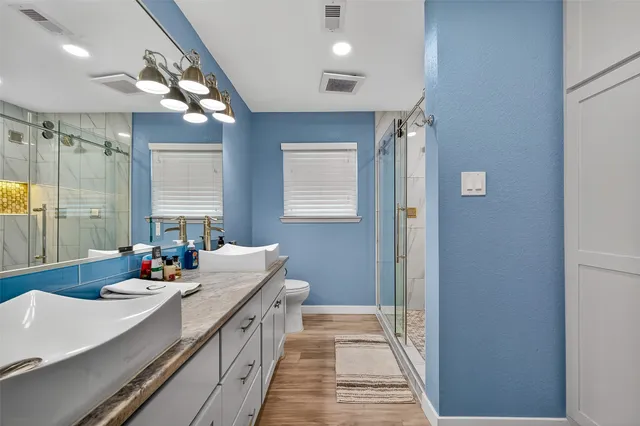 $395,000 | 523 Pompano Street, Bayou Vista, TX 77563