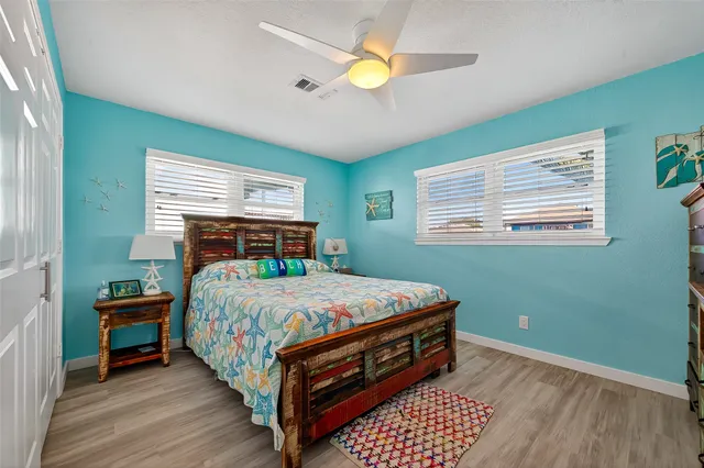 $395,000 | 523 Pompano Street, Bayou Vista, TX 77563