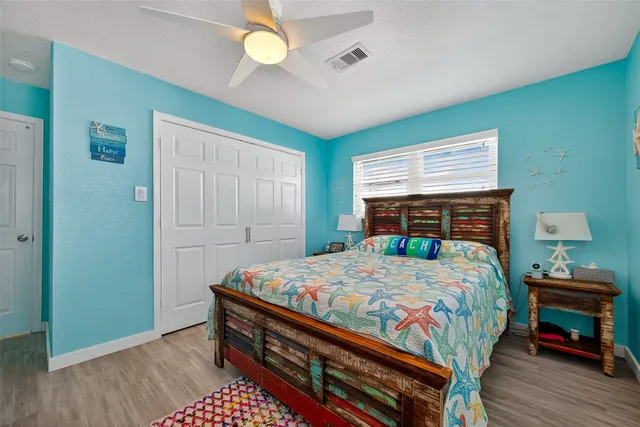 $395,000 | 523 Pompano Street, Bayou Vista, TX 77563