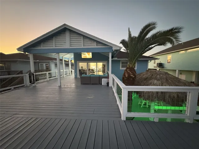 $395,000 | 523 Pompano Street, Bayou Vista, TX 77563