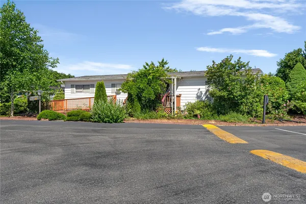 $75,000 | 3 Meander Way, Aberdeen, WA 98520