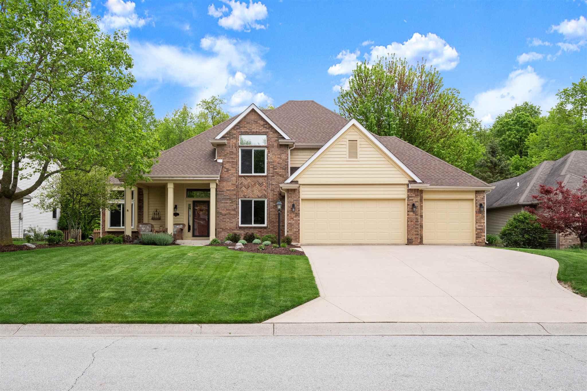 10914 Summer Chase Road Fort Wayne, IN 46818 - Photo 1 of 36