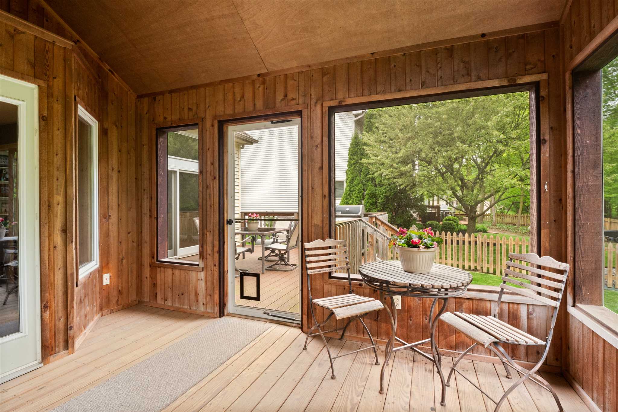 10914 Summer Chase Road Fort Wayne, IN 46818 - Photo 18 of 36