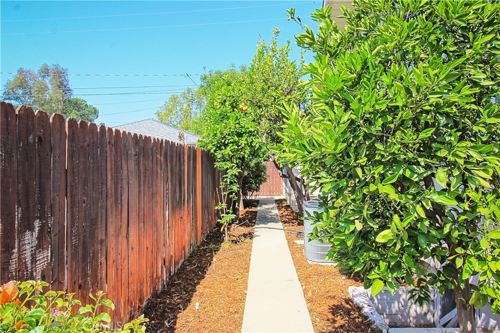 543 North Ranch Lane Glendora, CA 91741 - Photo 23 of 52