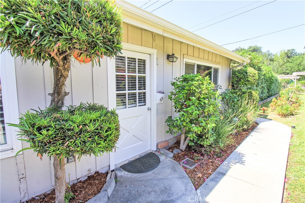 543 North Ranch Lane Glendora, CA 91741 - Photo 31 of 52 attached studio