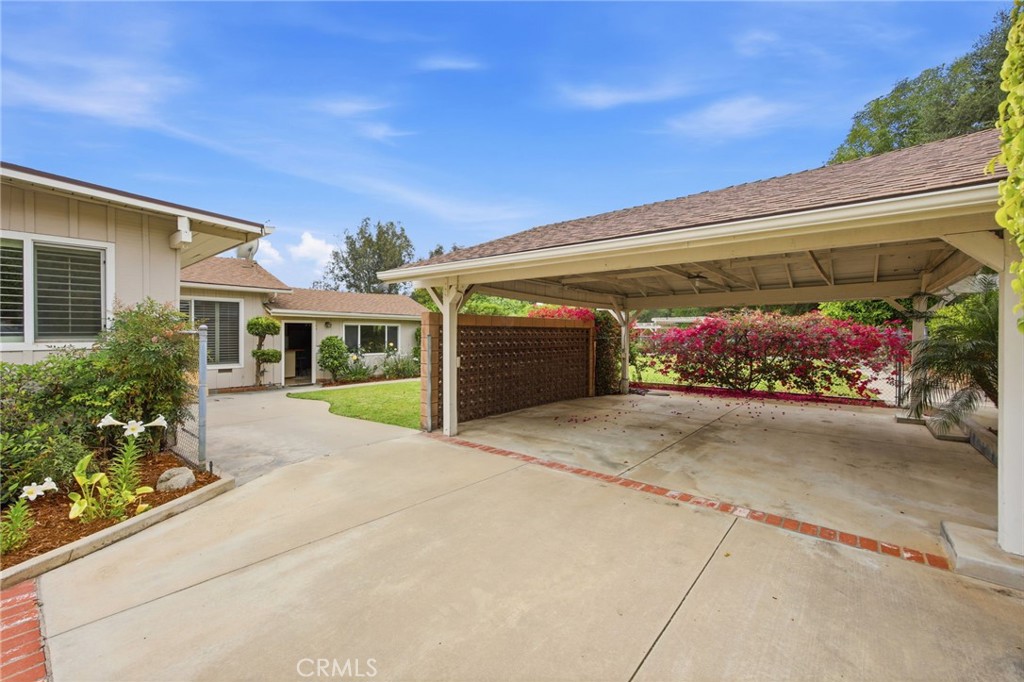 543 North Ranch Lane Glendora, CA 91741 - Photo 8 of 52