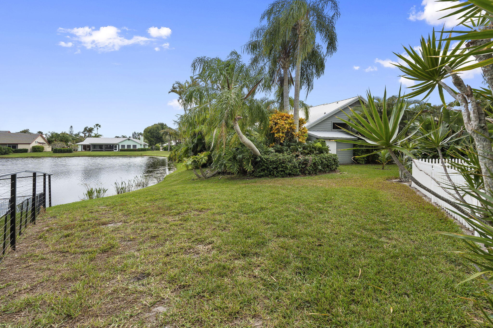 8964 Southeast Sunfish Place Hobe Sound, FL 33455 - Photo 47 of 51 56-web-or-mls-DSC03725