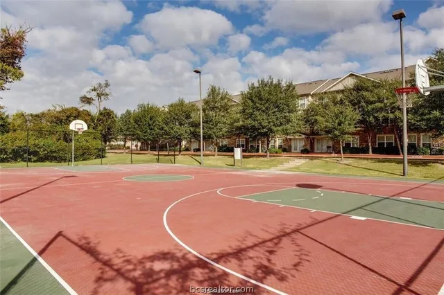 a view of a basketball court