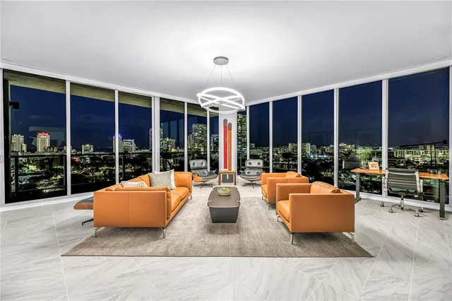 $1,699,000 | 777 3rd Avenue North, Unit 1205, St. Petersburg, FL 33701