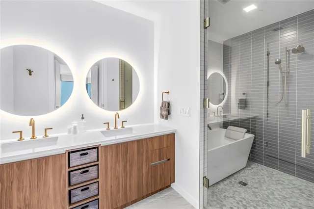 $1,699,000 | 777 3rd Avenue North, Unit 1205, St. Petersburg, FL 33701