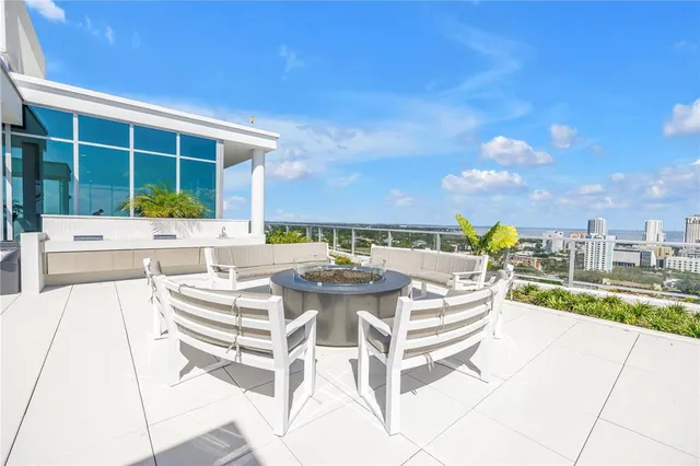 $1,699,000 | 777 3rd Avenue North, Unit 1205, St. Petersburg, FL 33701