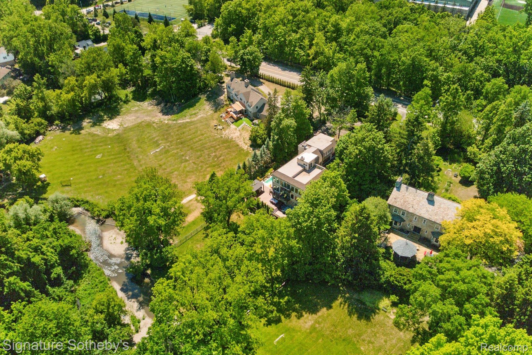 30650 Lahser Road Franklin, MI 48025 - Photo 87 of 93 088-30650-Lahser-Rd-Beverly-Hills-MI-48025-WindowStill.jpg