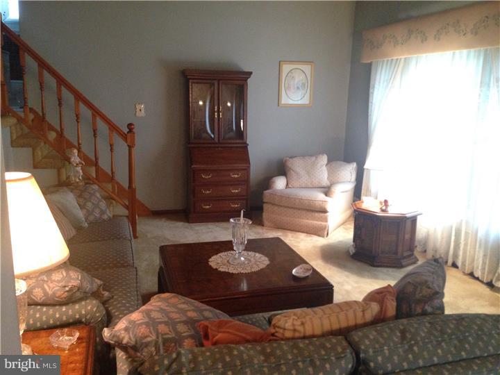 129 Centennial Road Warminster, PA 18974 - Photo 4 of 23